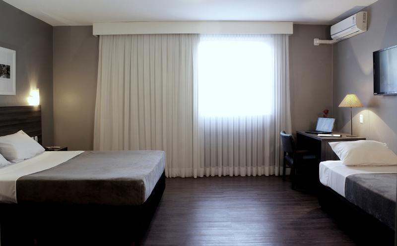 Duque Center Hotel Residence ปอร์โตอัลเลเกร ภายนอก รูปภาพ