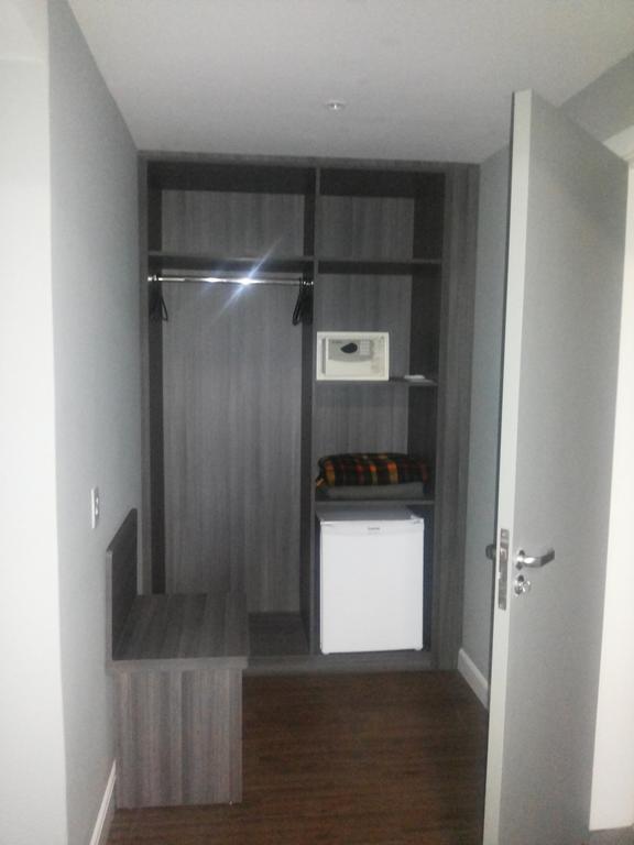 Duque Center Hotel Residence ปอร์โตอัลเลเกร ภายนอก รูปภาพ